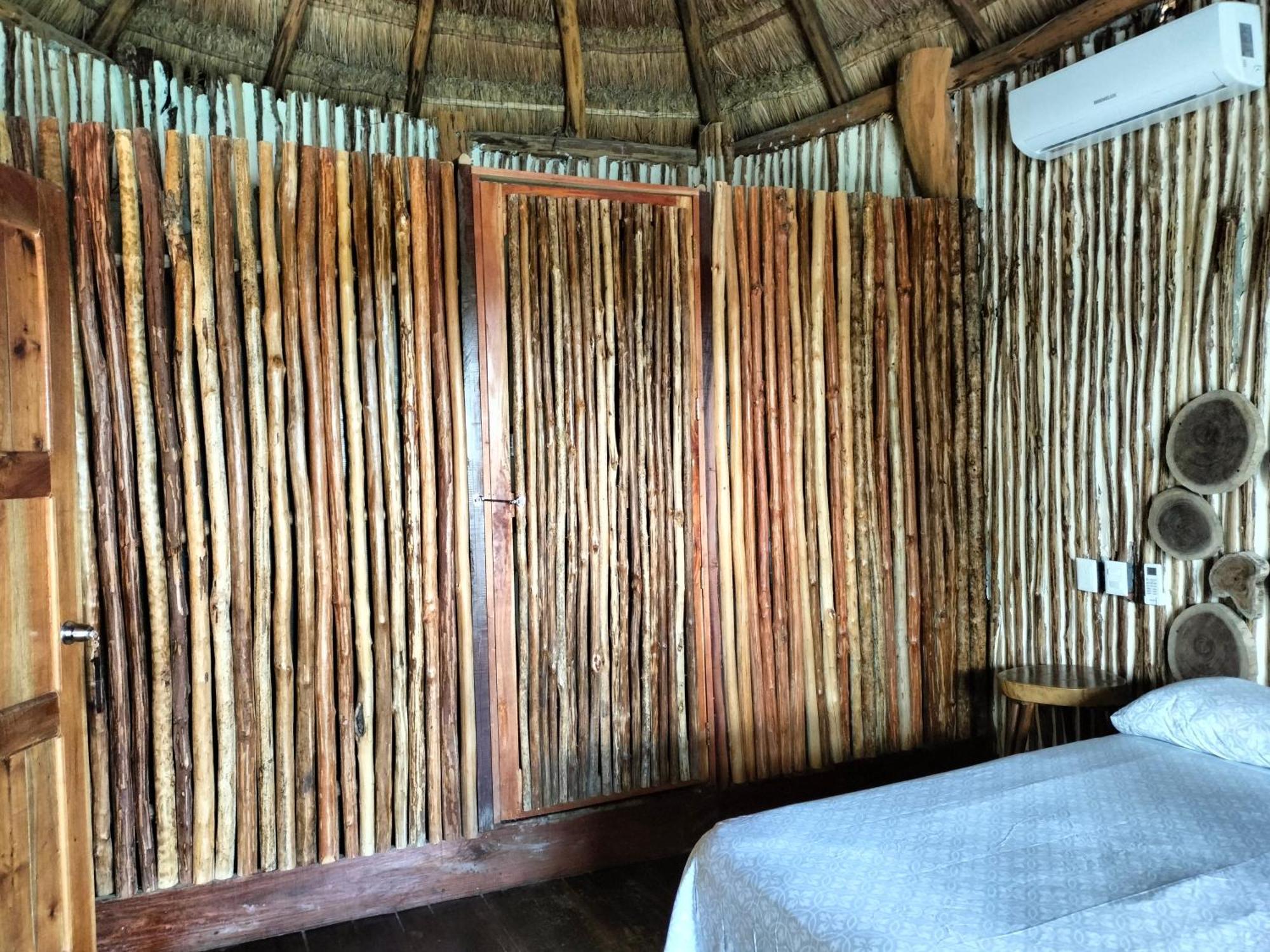 Coa De Collar Hotel Xpujil Szoba fotó